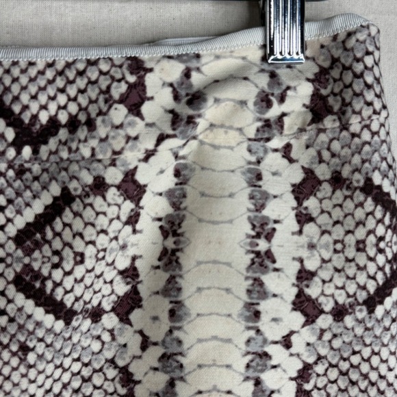 J. Crew No. 2 Pencil Wool/Silk Blend Animal Print Skirt size 0 Brown/White - Picture 4 of 7